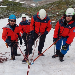 Bunda Faramugo Expedition pro ledovcový trénink vědců